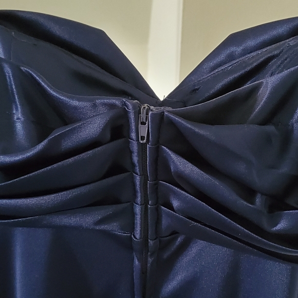 MASQUERADE NAVY BLUE FORMAL DRESS - Picture 6 of 7